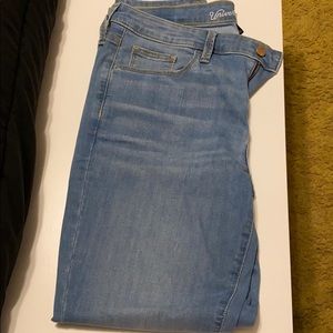 Universal Thread Jeans